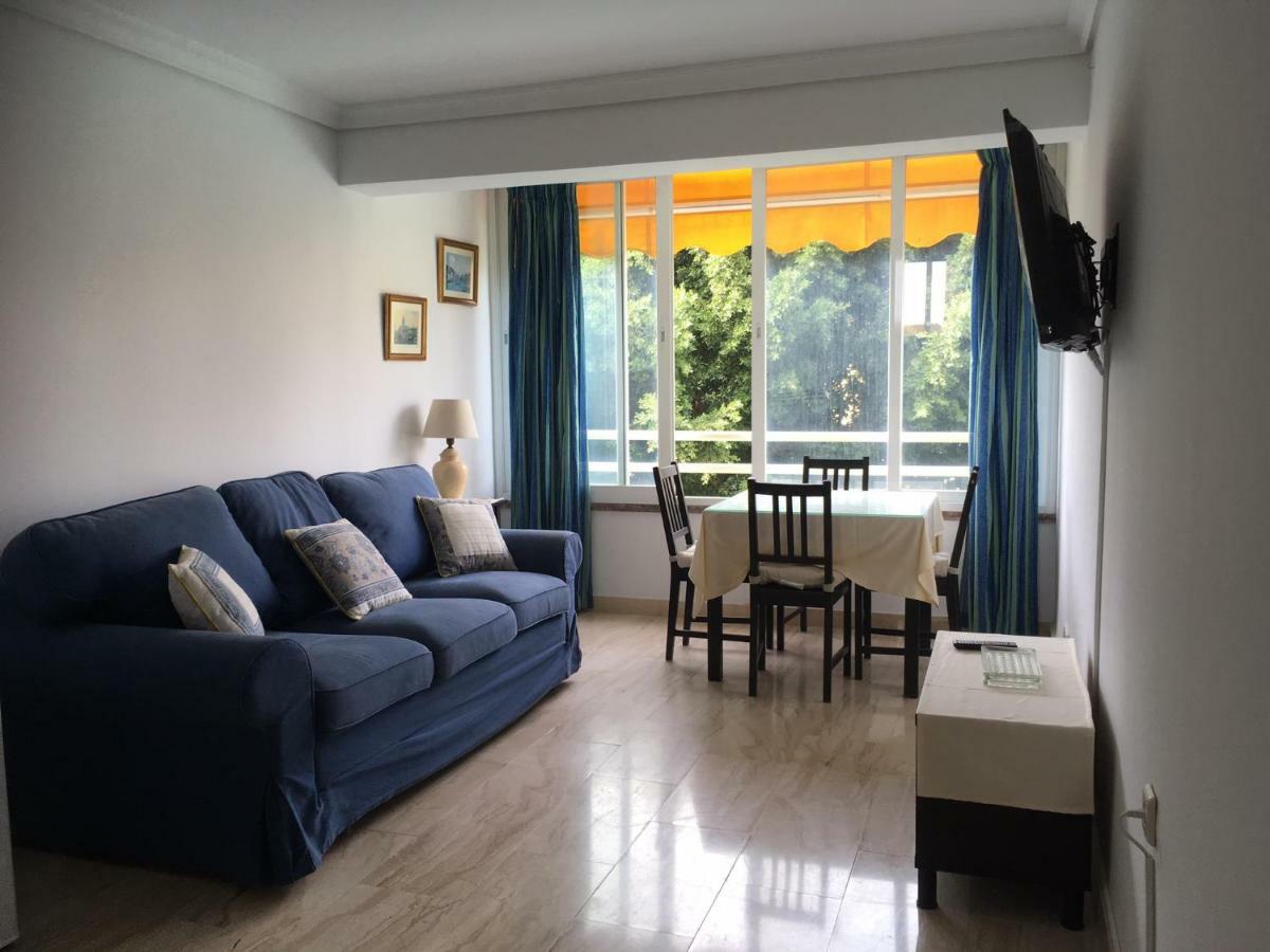 Casa Cachita-En 1ª Linea De Playa Leilighet Estepona Eksteriør bilde