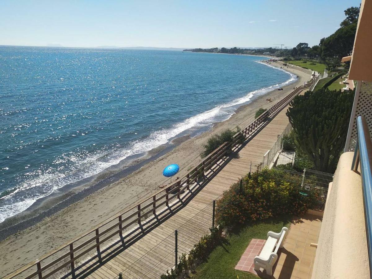 Casa Cachita-En 1ª Linea De Playa Leilighet Estepona Eksteriør bilde